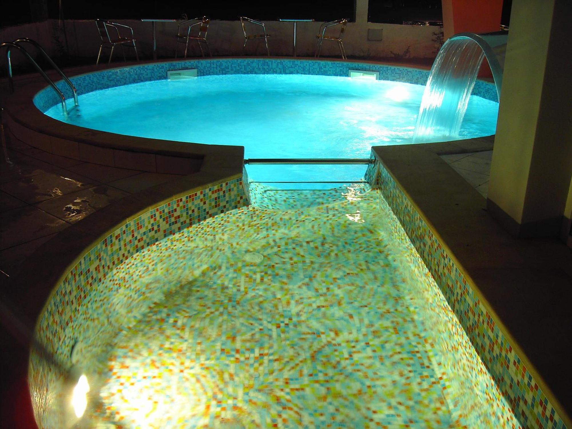 רבדה Fresh Family Hotel מראה חיצוני תמונה