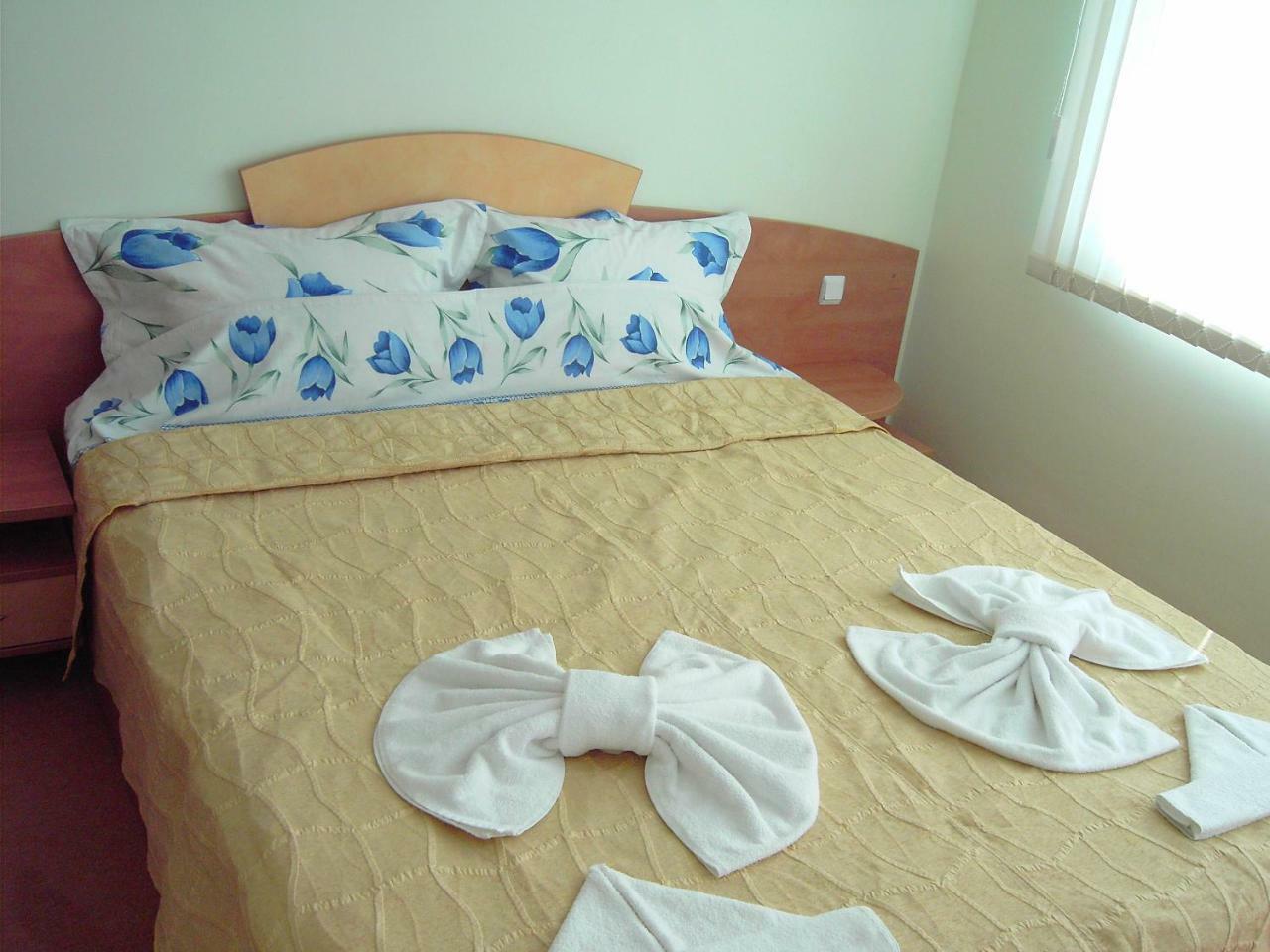רבדה Fresh Family Hotel מראה חיצוני תמונה