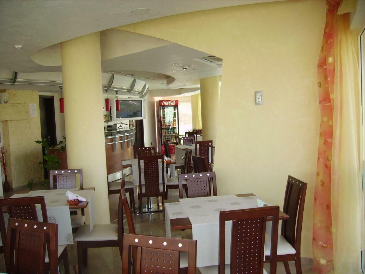 רבדה Fresh Family Hotel מראה חיצוני תמונה